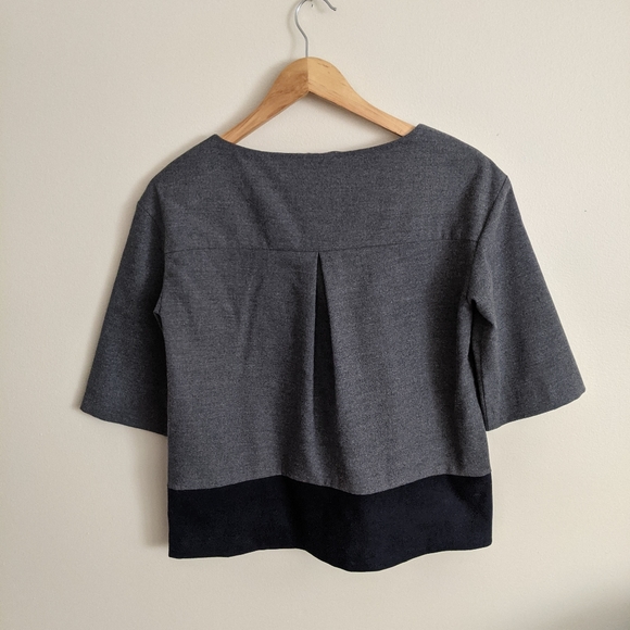 Aerin Standard Grey Top - Picture 2 of 4
